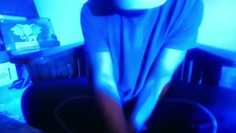 StraightPlush online show from May 8, 2026, 11:54 pm