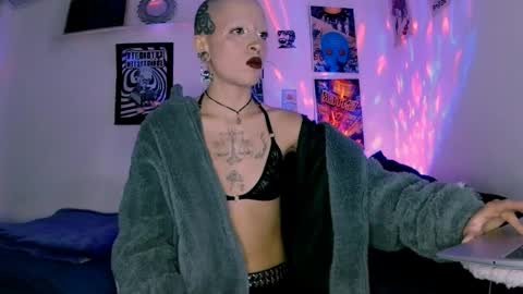    online show from April 21, 2026, 2:51 am