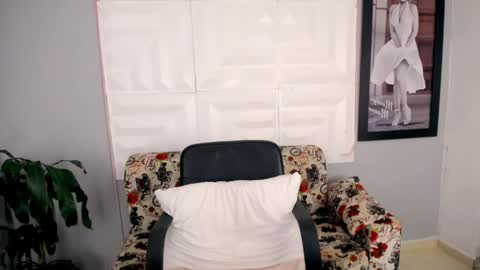 pocahontas online show from April 21, 2026, 11:29 pm