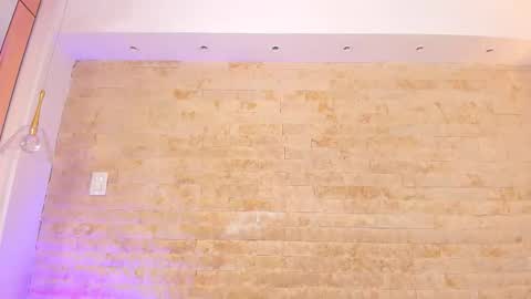 Pocahontas  online show from September 24, 2025, 3:37 pm