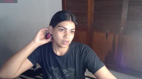 Snapshot of pocahontas_princess__ chatting on December 16, 2025, 4:17 am Pocahontas online show from December 16, 2025, 4:17 am
