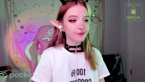 pocketrocket_ online show from October 23, 2025, 10:52 pm