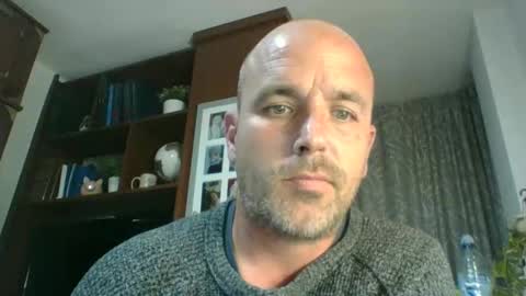 pocoyotop online show from February 27, 2025, 7:47 pm