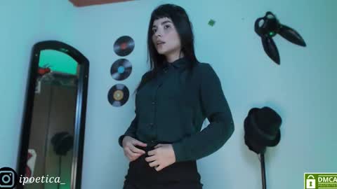 IG ipoetica  online show from March 3, 2026, 3:29 pm