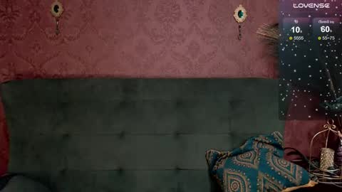 Poison Eva  online show from December 3, 2025, 2:19 am