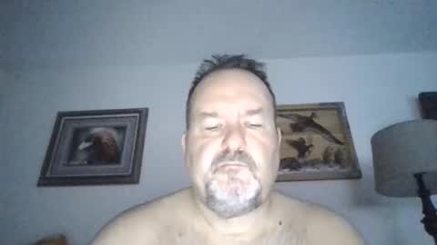 Snapshot of polarisman74 chatting on November 29, 2025, 10:35 pm polarisman74 online show from November 29, 2025, 10:35 pm