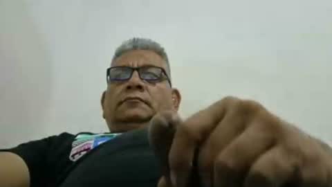 poli online show from November 30, 2025, 12:53 pm