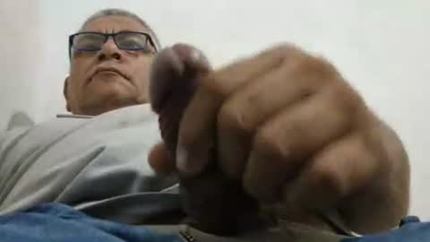 poli online show from April 15, 2026, 12:45 pm