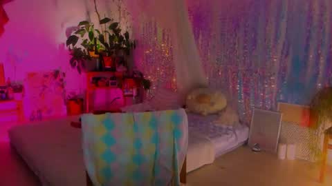 Martha online show from February 8, 2025, 9:36 pm