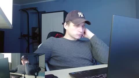 Poliglotjoe2 online show from February 4, 2026, 11:27 am