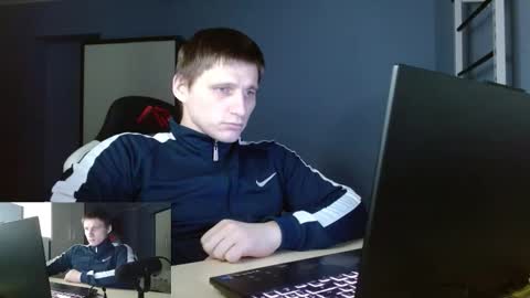 Poliglotjoe2 online show from February 13, 2026, 9:33 pm