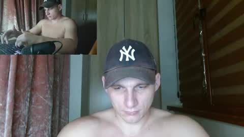 Poliglotjoe2 online show from April 20, 2026, 10:33 pm