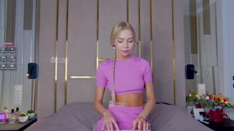 Polina online show from December 23, 2024, 11:49 pm