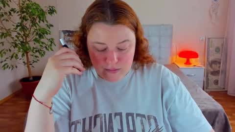 Snapshot of polinasallivan chatting on June 5, 2026, 12:22 pm Polina online show from June 5, 2026, 12:22 pm