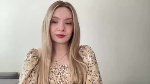 Snapshot of polishangel222 chatting on June 14, 2026, 11:12 am polishangel222 online show from June 14, 2026, 11:12 am