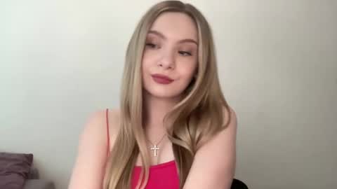 Snapshot of polishangel222 chatting on June 23, 2026, 1:31 pm polishangel222 online show from June 23, 2026, 1:31 pm