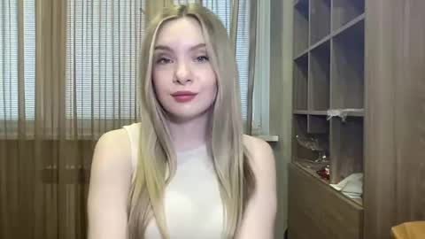 Snapshot of polishangel222 chatting on July 8, 2026, 3:38 pm polishangel222 online show from July 8, 2026, 3:38 pm