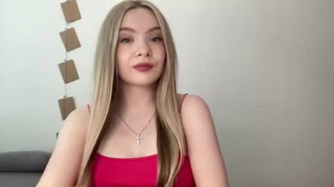 Snapshot of polishangel222 chatting on July 14, 2026, 2:12 pm polishangel222 online show from July 14, 2026, 2:12 pm