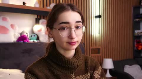 Polly online show from February 20, 2026, 7:54 am