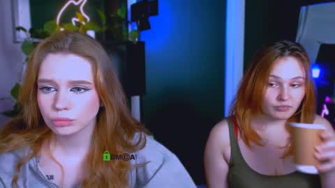 polly_cute1 online show from April 6, 2026, 6:42 pm