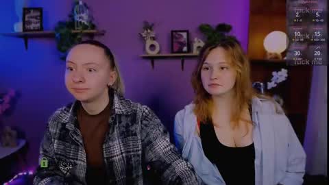 polly_cute1 online show from April 12, 2026, 6:24 pm