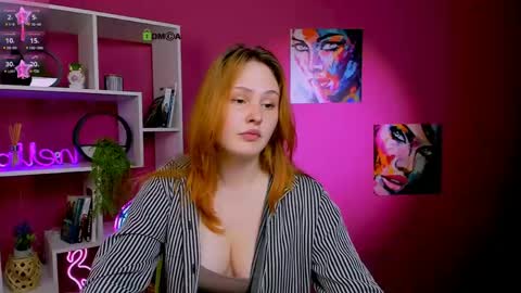 polly_cute1 online show from April 20, 2026, 7:04 pm