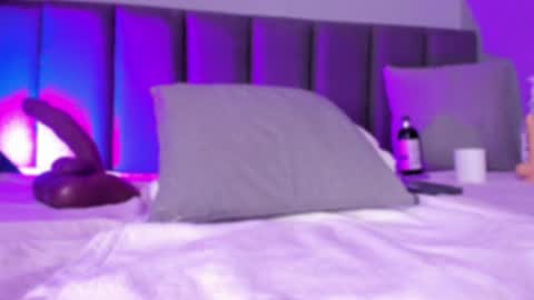 POLLY online show from February 10, 2025, 4:36 pm