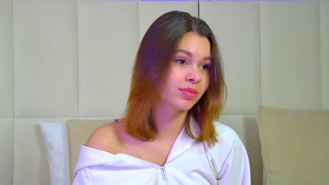 Polly online show from March 12, 2025, 9:55 am