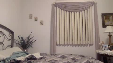 Honey Dior  Polo King online show from March 16, 2026, 1:55 am