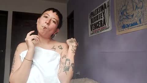 Poly online show from December 7, 2024, 9:33 pm