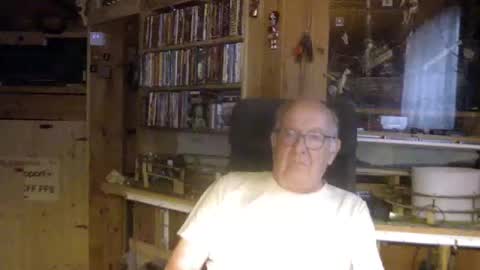 pomme1949 online show from May 11, 2026, 12:55 pm