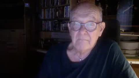 pomme1949 online show from May 17, 2026, 2:46 pm