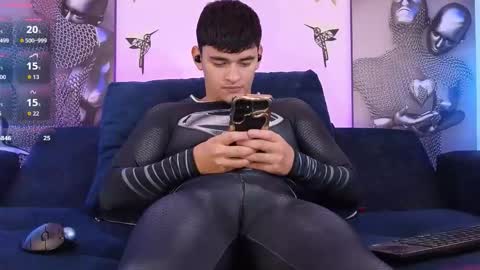    online show from November 25, 2025, 9:15 pm