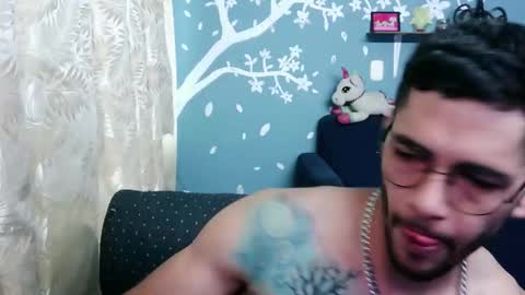 ponzothc online show from November 15, 2025, 8:16 pm