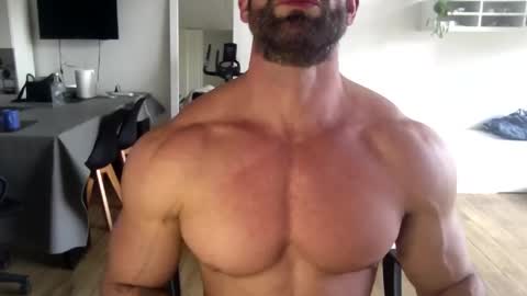 popopo0 online show from October 9, 2025, 6:28 pm