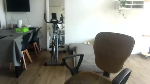 popopo0 online show from October 19, 2025, 7:03 pm