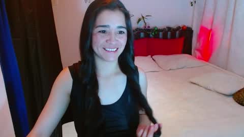 porcelainlux online show from December 4, 2024, 3:15 am