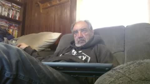 porkingit400 online show from February 15, 2025, 8:01 pm