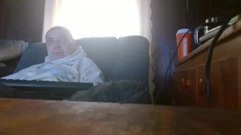 Snapshot of porkingit400 chatting on April 7, 2026, 12:27 pm porkingit400 online show from April 7, 2026, 12:27 pm