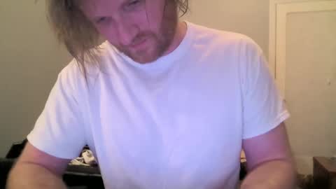 i heart porn online show from February 5, 2025, 7:39 am