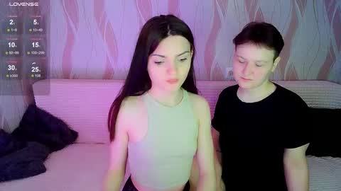 Ana and Tati online show from October 11, 2025, 7:23 pm