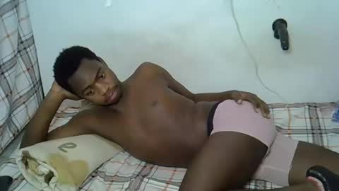 Real online show from May 7, 2026, 1:44 am