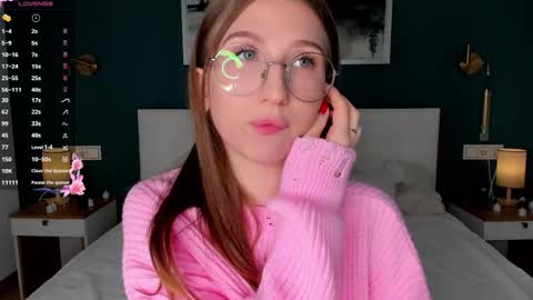 Elizabeth online show from March 23, 2026, 6:23 pm