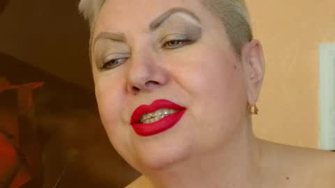 LADY POSH online show from February 11, 2025, 10:07 pm