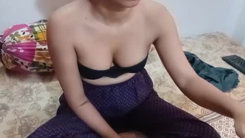 poulomi online show from September 16, 2025, 4:24 am