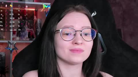 Robyn online show from April 23, 2026, 6:36 am