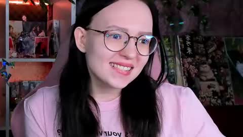 Snapshot of power_robynn chatting on June 18, 2026, 3:05 pm Robyn online show from June 18, 2026, 3:05 pm