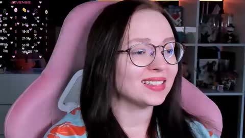 Snapshot of power_robynn chatting on July 19, 2026, 1:15 pm Robyn online show from July 19, 2026, 1:15 pm