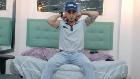 Snapshot of powerlustx chatting on July 8, 2026, 3:44 am online show from July 8, 2026, 3:44 am