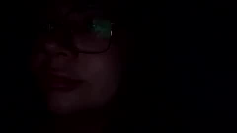 Lina online show from November 10, 2025, 7:57 pm